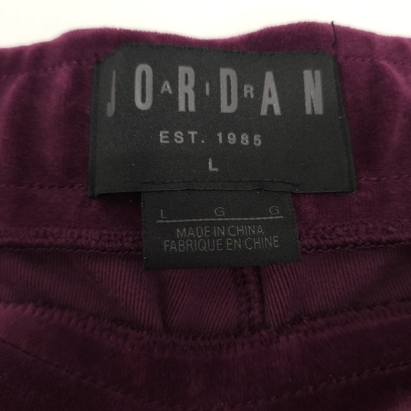 Jordan Velour Tracksuit Mens Medium Jacket \LG Pants - Picture 9 of 9